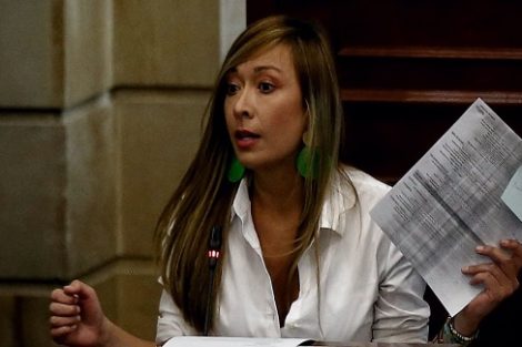 Miranda Congresista impuesto iglesias