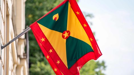 Bandera Granada Escazú