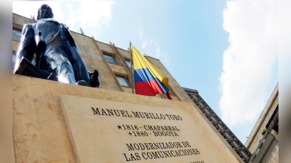 Monumento a Manuel Murillo Toro (1816-1880) quien fuera periodista, político y presidente de Colombia durante los Estados Unidos de Colombia (1863-1886). En su honor se construyó el edificio que actualmente es sede del Ministerio de las Tecnologías de la Información y las Comunicaciones-MINTIC. Foto: MINTIC