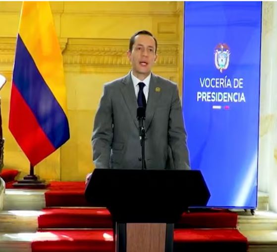 Andrés Barreto, Secretario Jurídico de la Presidencia de la República al anunciar la objeción del proyecto de Ley de Requisitos de Altos Cargos del Estado promovida por el Centro Democrático. Foto: Revista SEMANA