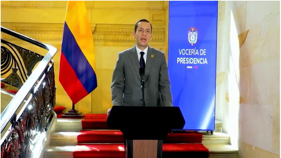 Andrés Barreto, Secretario Jurídico de la Presidencia de la República al anunciar la objeción del proyecto de Ley de Requisitos de Altos Cargos del Estado promovida por el Centro Democrático. Foto: Revista SEMANA